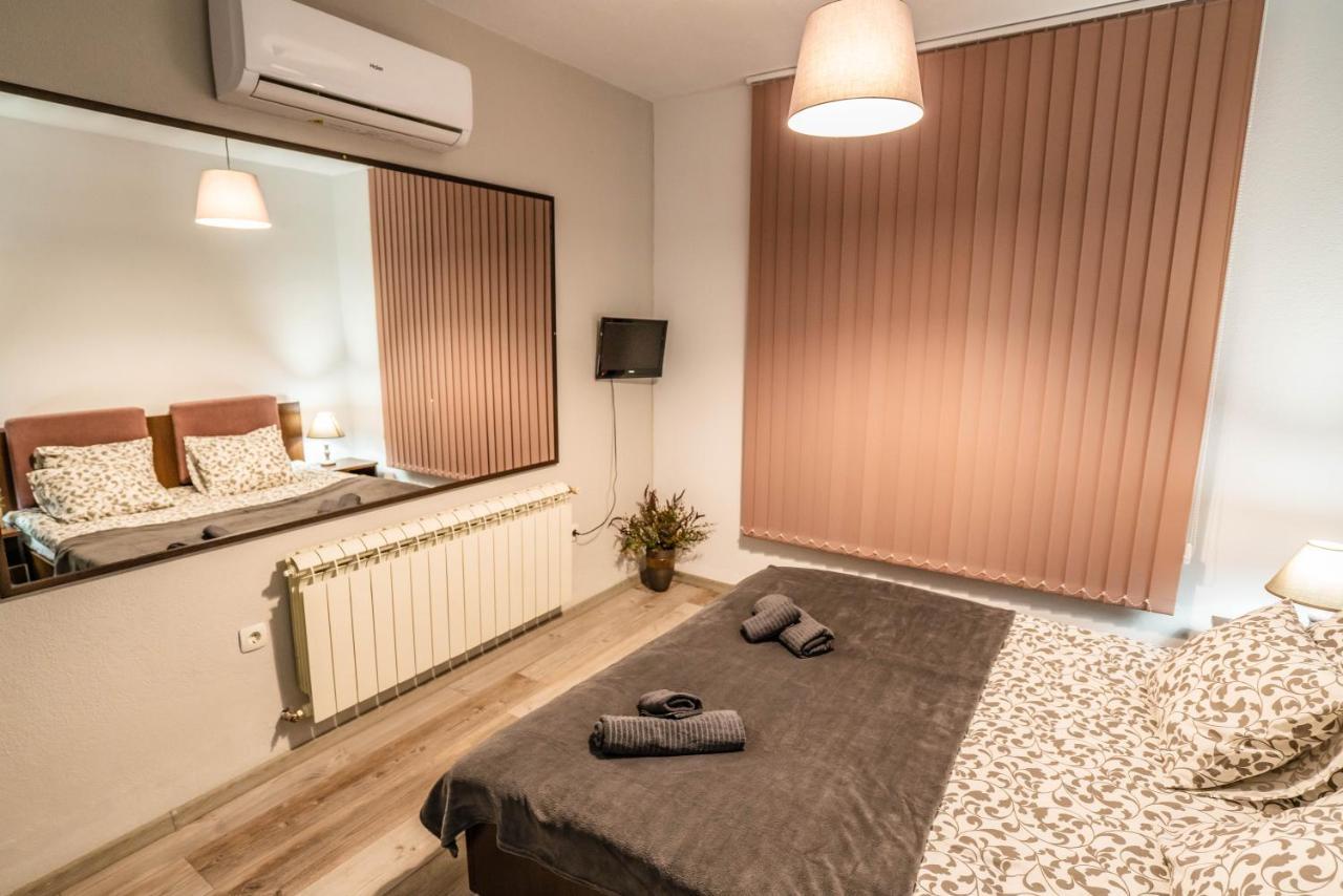 סנדנסקי Babylon Apartment מראה חיצוני תמונה