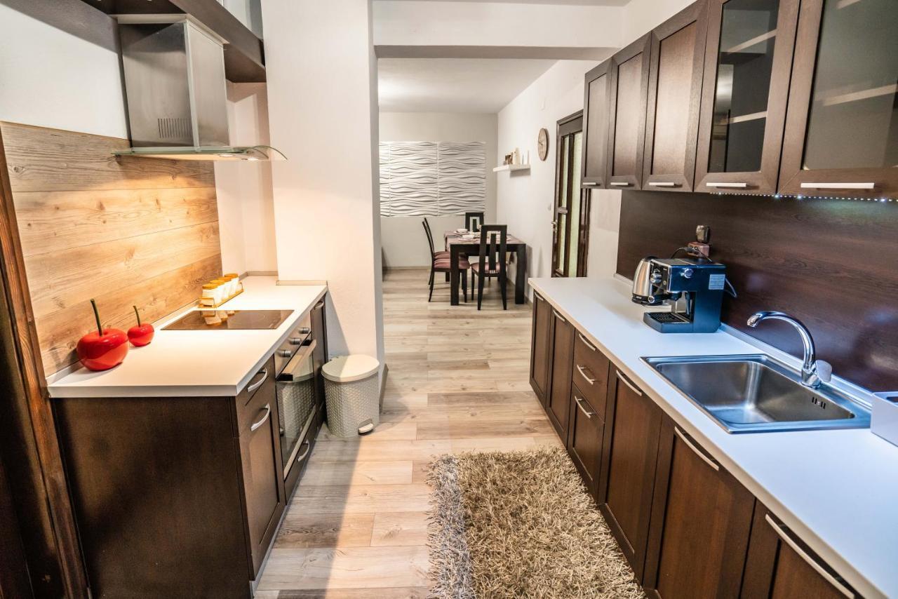 סנדנסקי Babylon Apartment מראה חיצוני תמונה